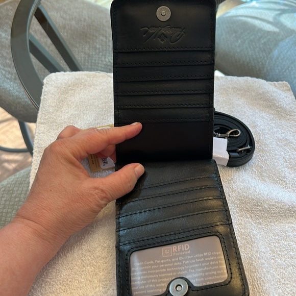 Patricia Nash Cell Phone Wallet - Picture 6 of 7